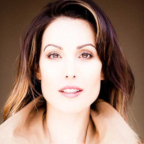 Carly Pope